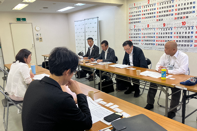 懇談の模様
